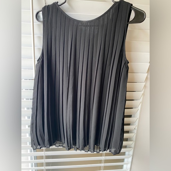 Zara Black Blouse - Picture 1 of 4